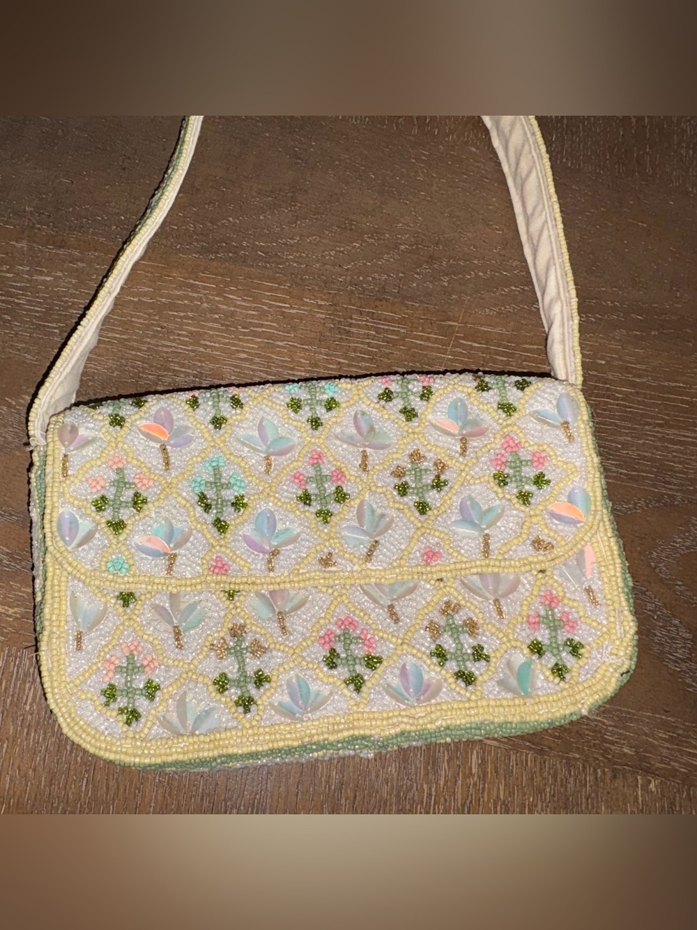 Beaded Floral Shoulder Bag